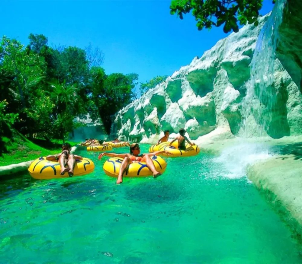 Um Parque Aquático Completo